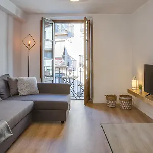 https://flateli-cort-reial.topcostabravahotels.com